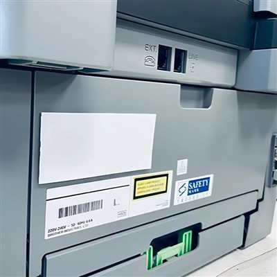 RFID sur étiquette métallique