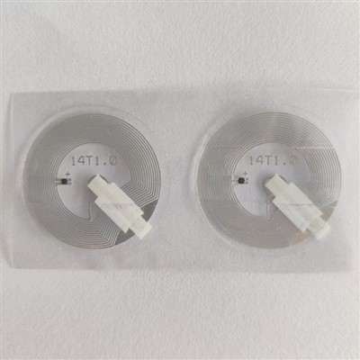 Étiquette d'autocollante évidente RFID